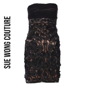SUE WONG NOCTURNE BLACK STRAPLESS LACE FLORAL APPLIQUÉ COCKTAIL DRESS